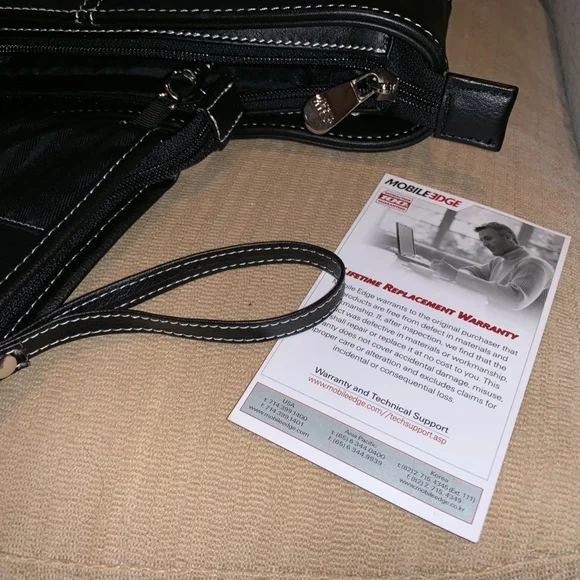 Mobile Edge Laptop Ultra Tote - Picture 8 of 8